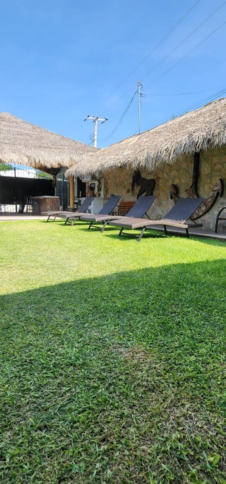 Casa Sol Y Luna Tequesquitengo Exterior foto